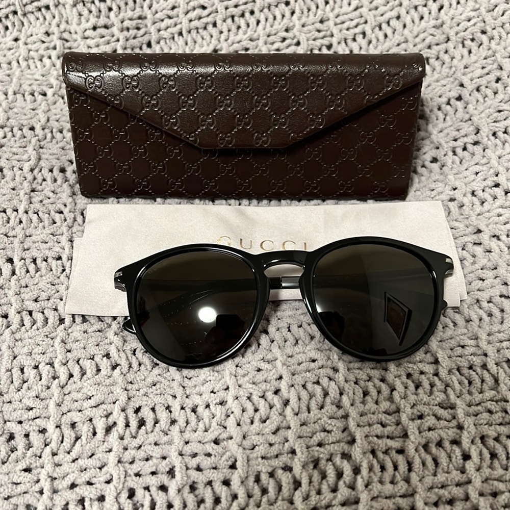 Gucci Black Sunglasses